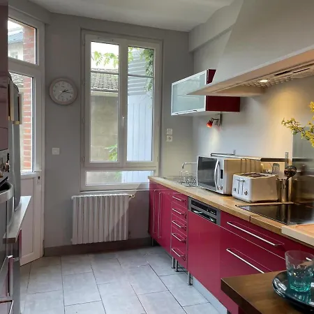 Appartamento Moulins, 4 Pièces, 6 Personnes - Fr-1-489-382