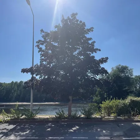Moulins, 4 Pièces, 6 Personnes - Fr-1-489-382 Appartamento *