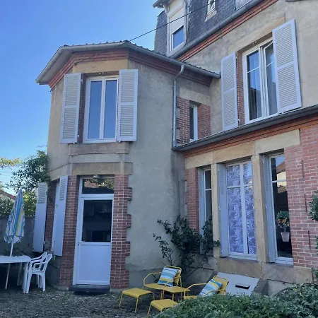 Moulins, 4 Pièces, 6 Personnes - Fr-1-489-382 Appartamento Moulins (Allier)